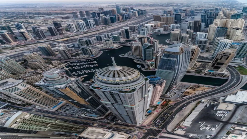 مستثمر يؤكد أن العقارات في دبي تقدم تجربة استثنائية لمواصلة التوسع بها